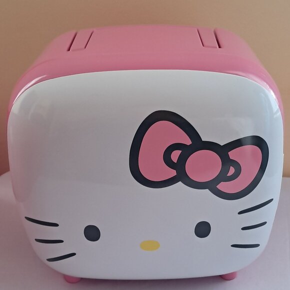 Hello Kitty Other - Hello Kitty Mini Fridge with Carry Handle  Thermoelectric Cooler.BNWT/BOX
